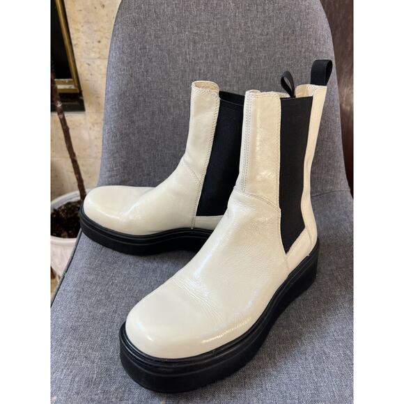 Vagabond Shoemakers Tara Patent Leather Chelsea Platform Boots Women's Size 10 - Picture 4 of 7